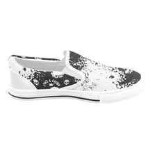 Load image into Gallery viewer, Jaxs n crown print sculls Men&#39;s Slip-on Canvas Shoes (Model 019)
