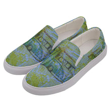 Load image into Gallery viewer, Surfboard print Men&#39;s Canvas Slip Ons
