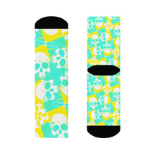 Load image into Gallery viewer, Crew Socks teal/yellow skull print
